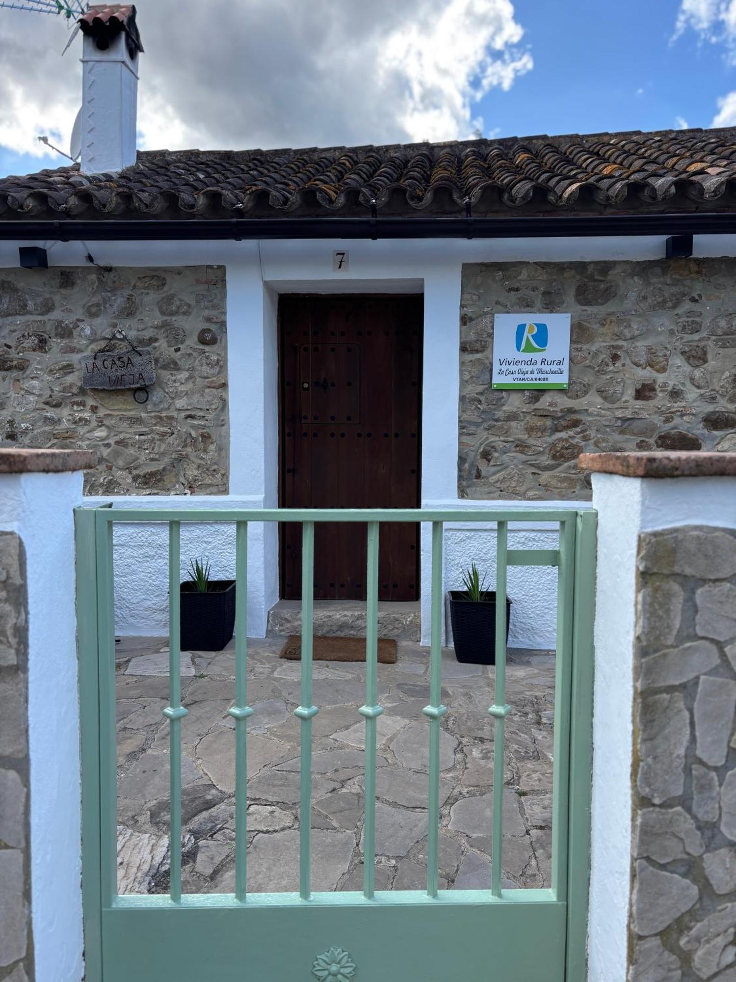 Вілла La Casa Vieja De Marchenilla Хімена-де-ла-Фронтера Екстер'єр фото